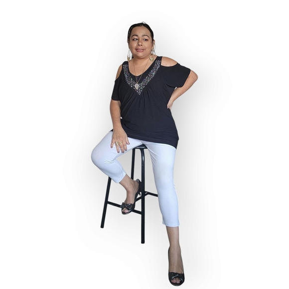 Black Cold Shoulder Top with White Leggings - Picture 9 of 16